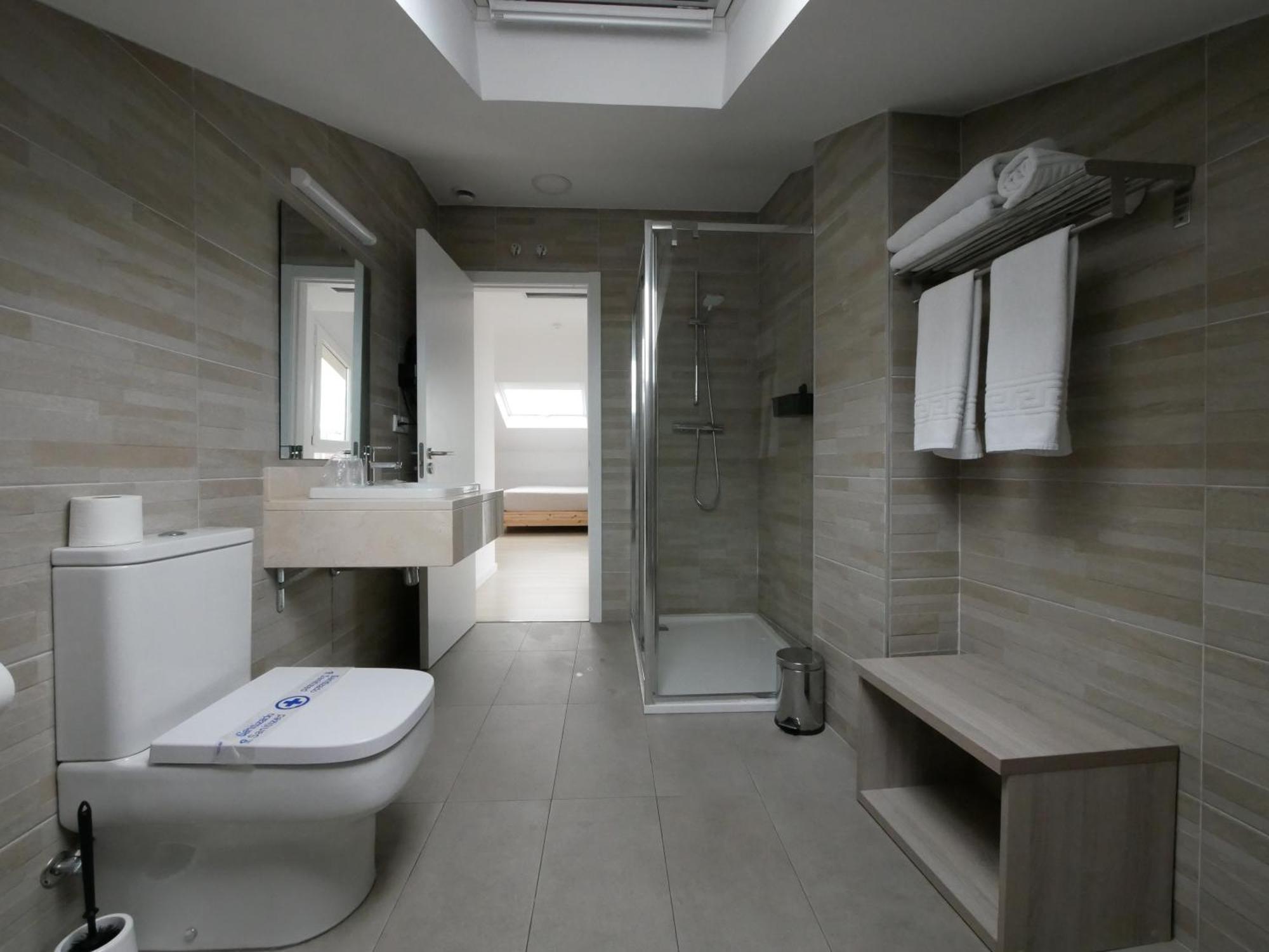 Hotel Myro Хихон Екстериор снимка