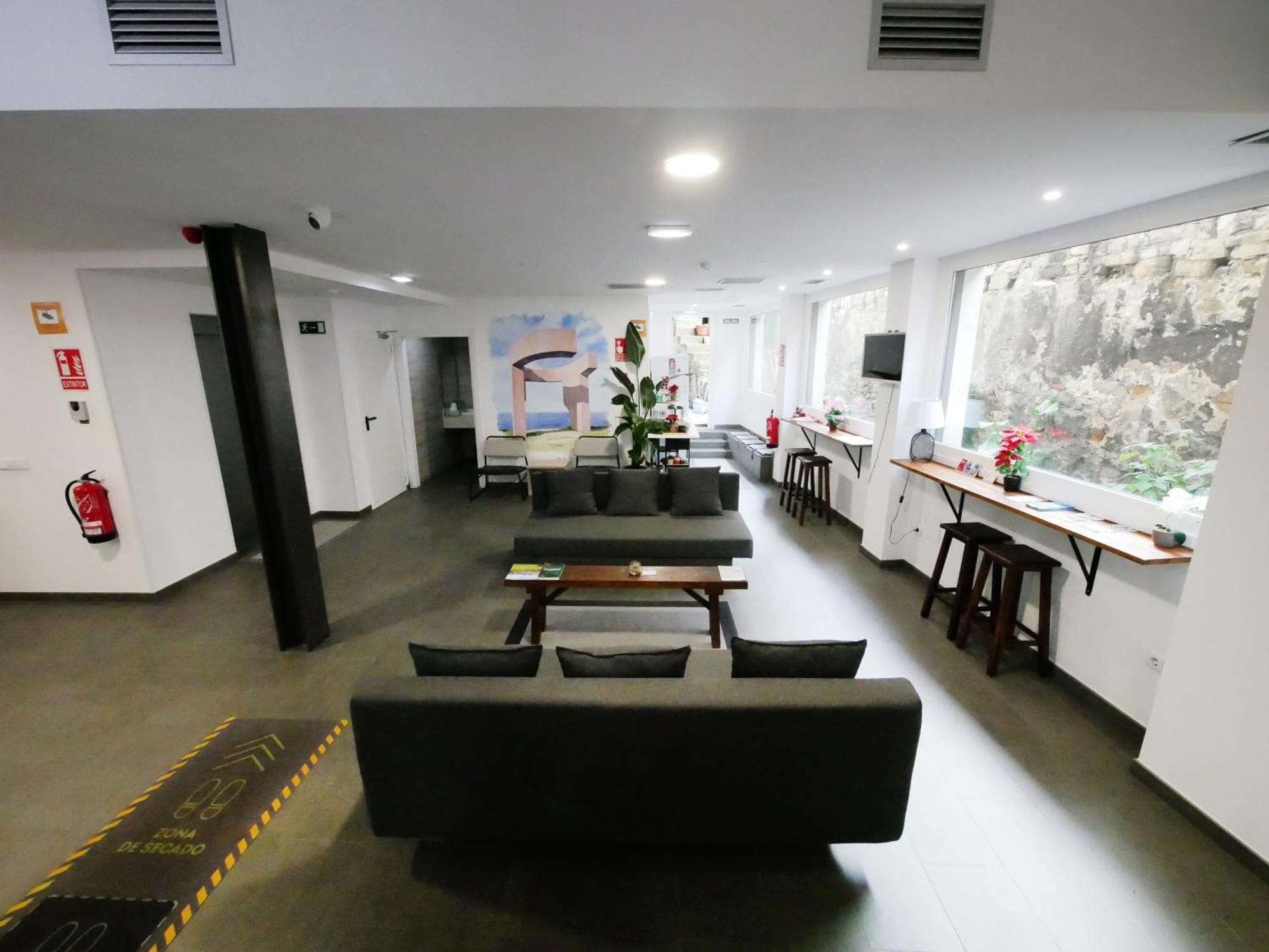 Hotel Myro Хихон Екстериор снимка