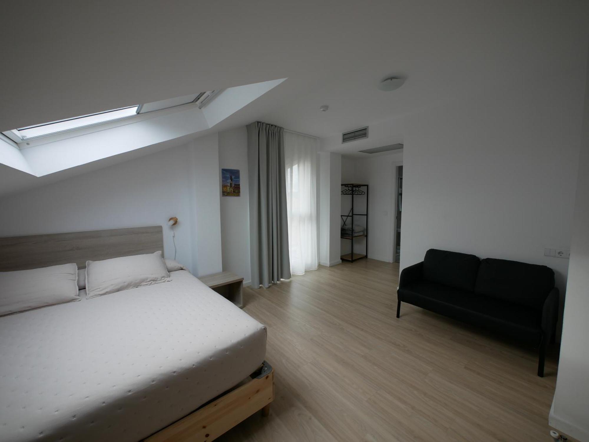 Hotel Myro Хихон Екстериор снимка